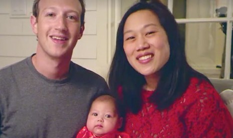 Mark Zuckerberg bersama istri dan anak mereka dalam video di laman resmi Faceboonya