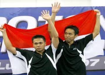 Markis Kido (kiri) dan Hendra Setiawan.