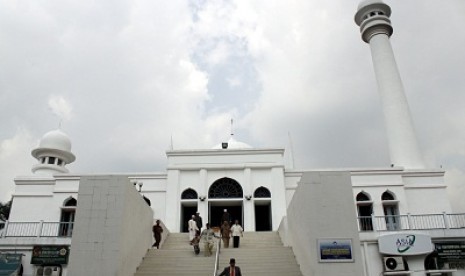 Masjid A-Azhar Kebayoran Baru Jakarta Selatan