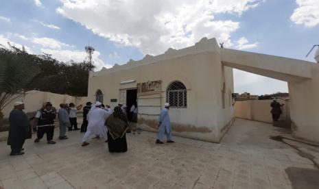 Addas bertemu dengan Nabi Muhammad di Taif. Foto:   Masjid Addas di Taif