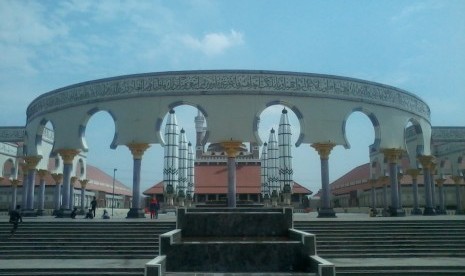 Masjid Agung Jawa Tengah