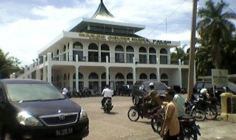 Masjid Agung Nurul Falah Lubuk Basung