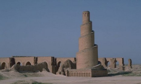  Masjid Agung Samarra, Irak.