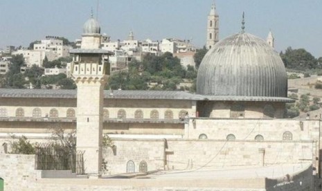 Masjid Al Bahr yang terletak di Tel Aviv, Israel.