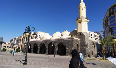 Masjid al Ghamamah. Masjid Al-Ghamama, Tempat Terakhir Nabi Muhammad Melaksanakan Sholat Idul Fitri (Republika/Syahruddin El-Fikri)