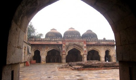 Masjid Alamgir Varanas