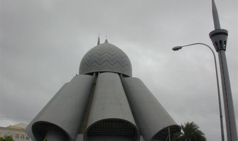 Masjid An-Nur, Labuan, Malaysia. 