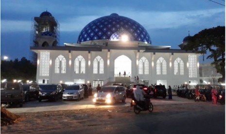 Masjid At-Taqarrub 