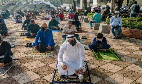 Selangor Wajibkan Jamaah Sholat Jumat Vaksin Booster. Foto:   Masjid di Selangor, Malaysia