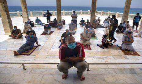 Masjid Dibuka, Warga Gaza Kembali Shalat Jumat. 