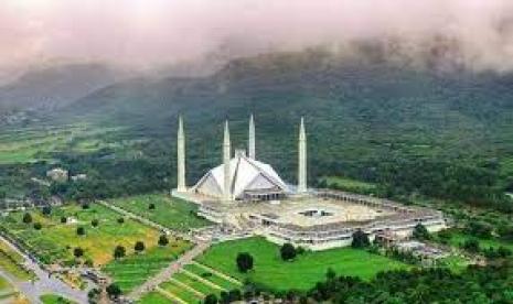 Masjid Faisal di Islamabad, Pakistan.