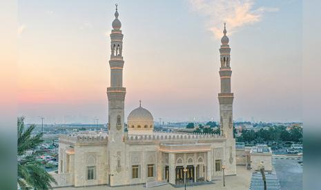  Sharjah Buka 15 Masjid Baru Jelang Ramadhan. Foto: Masjid Halima Al Saadia di Sharjah