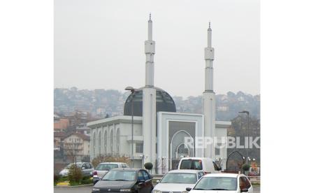 Masjid Istiqlal di Sarajevo, Bosnia Herzegovina.