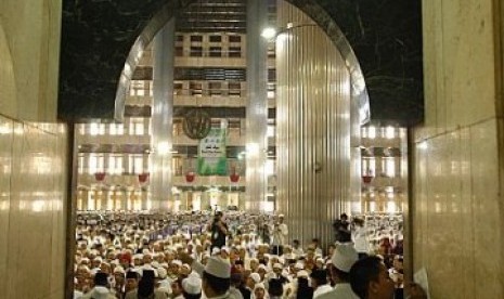 Masjid Istiqlal (Ilustrasi)