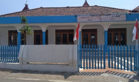 Kemenag Majalengka Tunggu Kebijakan <em>New Normal</em> Rumah Ibadah. Foto: Masjid Jami Darussalam Di Desa Karangsambung, Kadipaten, Majalengka telah berdiri sejak abad ke-14.