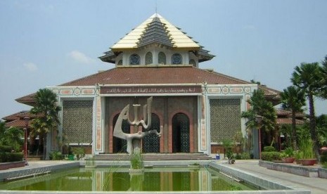 Masjid Kampus UGM