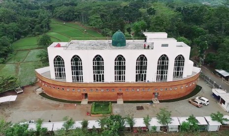 Masjid Kapal di Semarang, Jawa Tengah