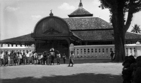 Masjid Kauman Yogyakarta tahun 1880. 