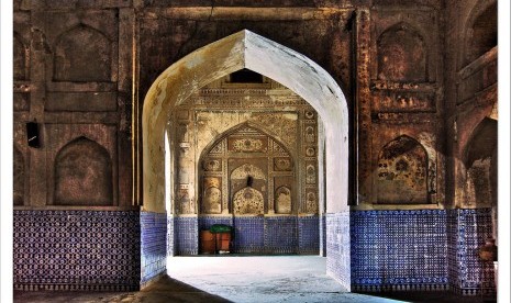 Masjid Khudabad