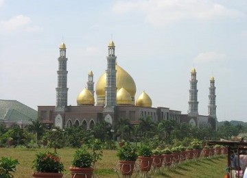 Masjid Kubah Emas (ilustrasi)