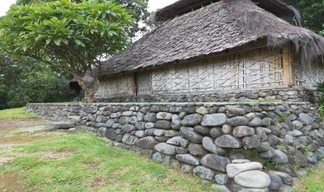 Masjid Kuno Bayan Beleq di Lombok, Nusa Tenggara Barat.