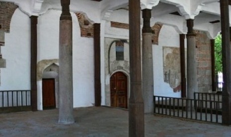 Masjid Kurhusm Dazamiya, Karlovo, Bulgaria