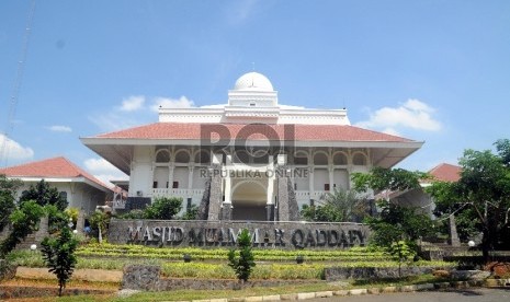 Masjid Az Zikra, Sentul, Bogor.