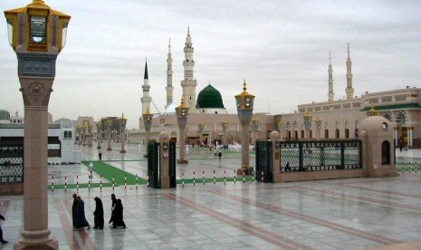 Masjid Nabawi di Madinah, Arab Saudi.