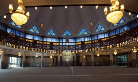 Masjid Negara Malaysia(Wikipedia)