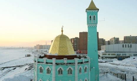 Masjid Nurda Kamal di kota Norilsk, Siberia utara.