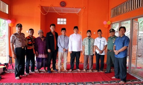  Masjid Nusantara Renovasi Masjid Tua di Darmaraja, Sumedang