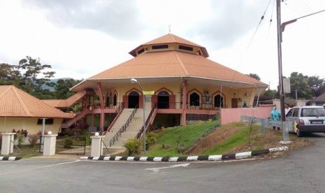  Masjid Sarawak batasi jamaah sholat Jumat. Foto: Masjid Serian Serawak