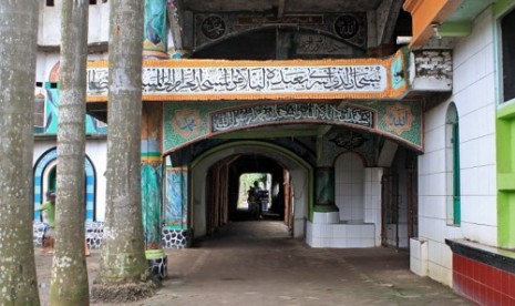 Masjid Seribu Pintu