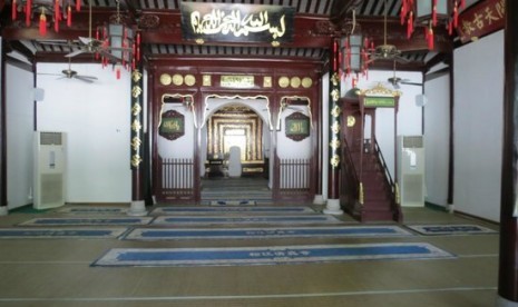 Masjid Songjiang, Cina