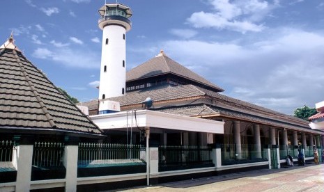 Masjid Sunan Ampel, Surabaya, Jawa Timur.