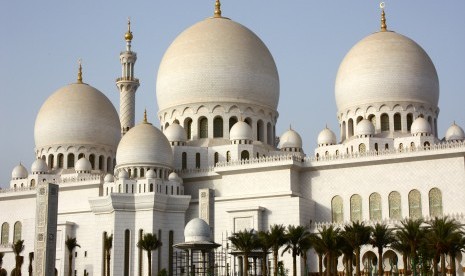 Masjid Syekh Zayed Abu Dhabi.