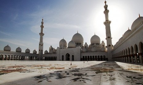 Lima Masjid akan Dibangun di Riyadh City. Masjid Syekh Zayed Abu Dhabi (ilustrasi).