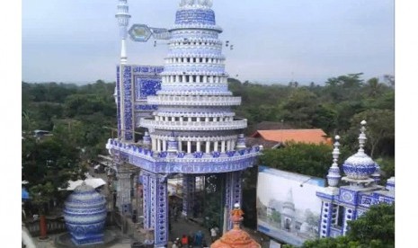 Masjid Tiban di Malang