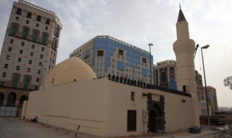 Umar bin Khattab Bantu Pria Tua Non-Muslim dari Baitul Mal. Foto: Masjid Umar bin Khattab di Madinah 