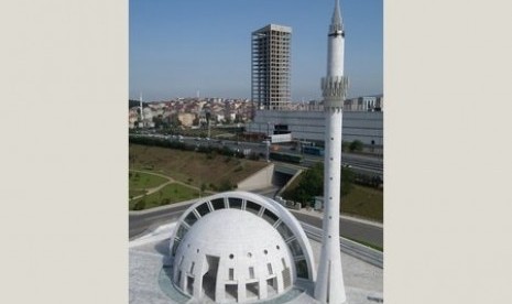 Masjid Yesil Vadi, Istanbul, Turki