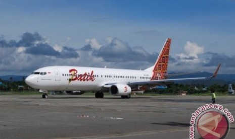 Maskapai Batik Air merupakan anak usaha grup Lion Grup kini melayani Papua dengan rute Jakarta-Jayapura, dengan layanan penuh.