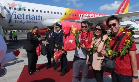 Maskapai berbiaya murah (Low Cost Carrier) airlines asal Vietnam, Vietjet Air melakukan inaugural flight atau penerbangan perdana untuk rute terbarunya, yakni penerbangan langsung dari Ho Chi Minh City ke Bali.