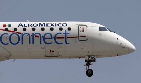 Maskapai Meksiko, Aeromexico. Kekerasan pecah di seluruh Culiacan pada Kamis, setelah penangkapan Ovidio Guzman, putra gembong narkoba terkenal yang dikenal sebagai El Chapo, dan anggota senior kartel Sinaloa. 