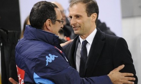 Massimiliano Allegri (kanan)