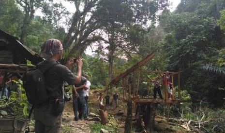 Masyarakat Lambung Bukit, Kecamatan Pauh, Kota Padang diresahkan oleh kemunculan harimau sejak Ahad (12/8).