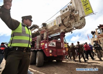 Mata bor T130 dibawa ke lokasi penyelamatan