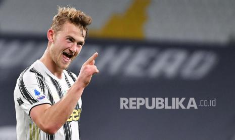 Bek Juventus asal Belanda, Matthijs de Ligt. Chelsea dan Bayern Muenchen bersaing untuk mendapatkan De Ligt.