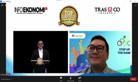 Maucash menerima penghargaan TOP Corporate Finance 2022 Kategori Fintech Lending