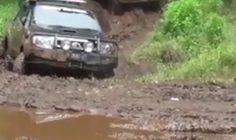 Medan Offroad, Hutan Takuban Perahu, Cekole, Jawa Barat,