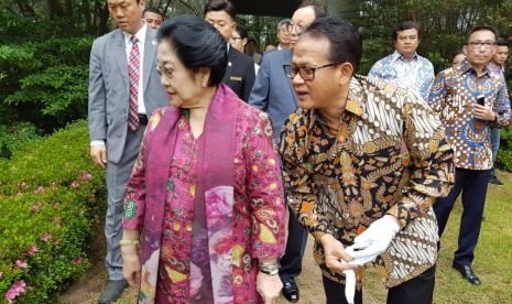 Megawati Soekarnoputri di Jeju, Korsel.